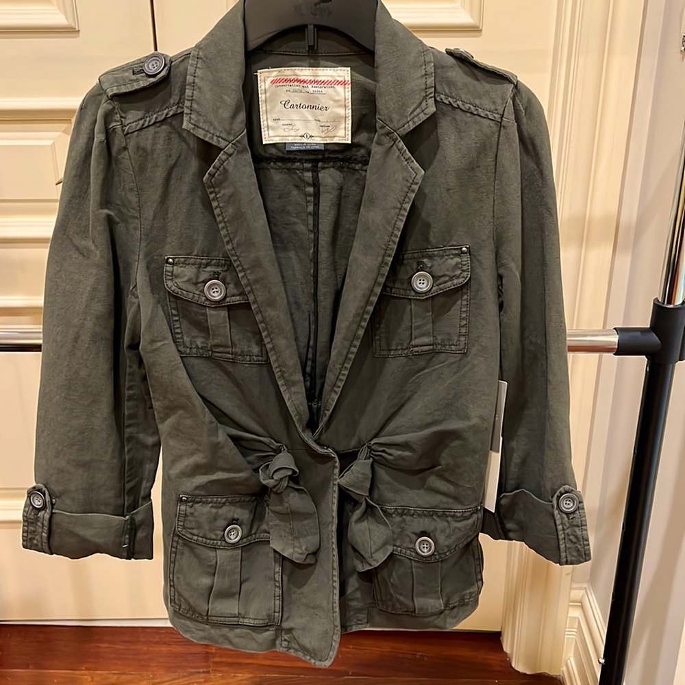 NWT Anthropologie olive utility jacket. Size 8. Rolled sleeves. Tie waist.